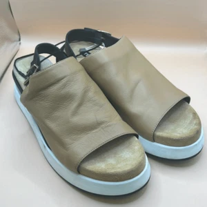 Tosca Blue TB Studio Women's 40 Chunky Sling Back Sandals Sand Beige Colorblock - Picture 1 of 13