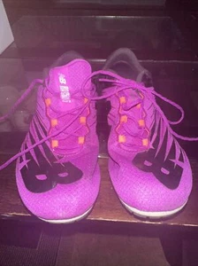 New Balance Womens 500 V6 Track Spiked Purple Running Shoes Size 9 NWOB - Picture 1 of 7