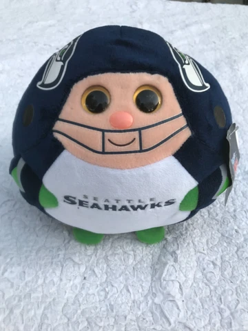 SEATTLE SEAHAWKS PLUSH Football Player TY Stuffed Beanie Ball 2012 /w Tags Cover