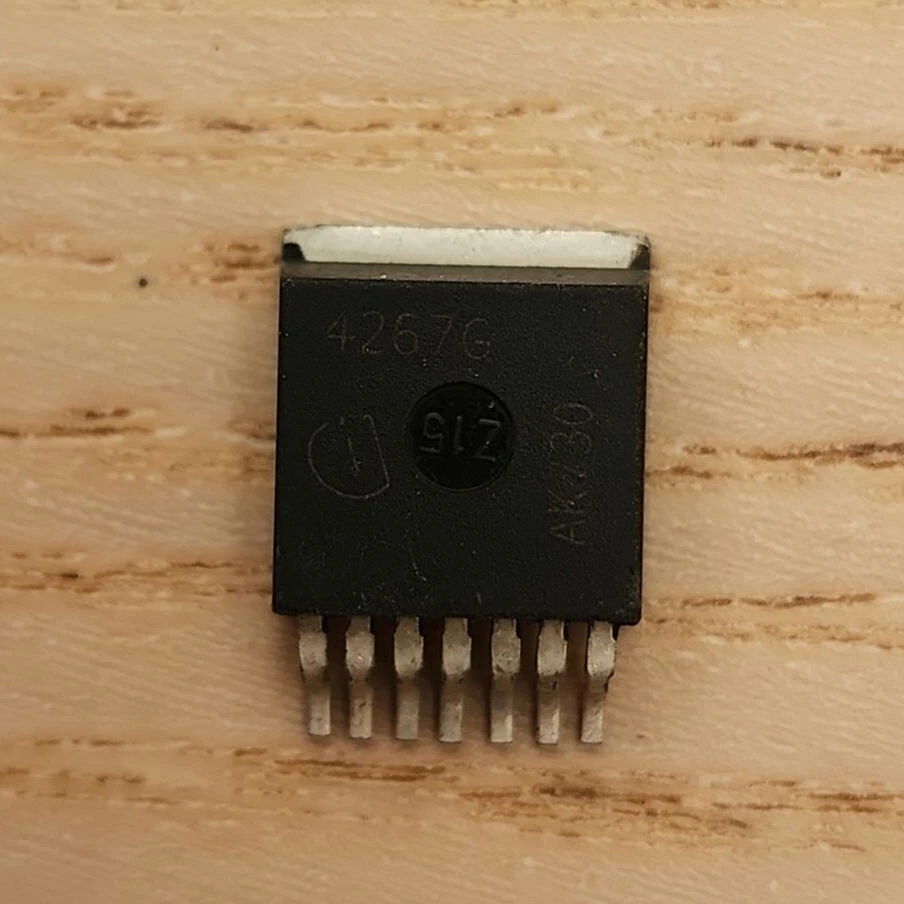 TLE4267G 5V Low Drop Voltage Regulator AU STOCK FAST POSTAGE - Image 1 of 1