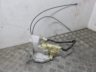 Toyota Celica Mk7 Vvt-i cupé de 3 puertas 1999-2005 bloqueo de puerta mecánico (o/s/f) negro Foto 1 de 4