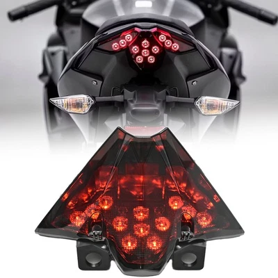 Luz trasera LED ahumada luz de freno de funcionamiento para Kawasaki Ninja 500 Z500 2024 Foto 1 de 4