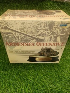 Super raro Dragon Armor Diecast 1:72 Ardenne Offensive Diorama King Tiger - Foto 1 di 8
