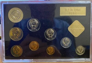 1984 Soviet Russia Leningrad Mint USSR CCCP Mint Set in Original Packaging - Picture 1 of 12