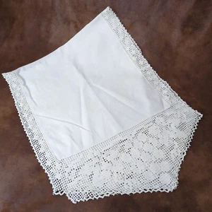 White Doily Doilies Crocheted 38 x 14 Inches Table Runner Topper Vintage  - Picture 1 of 4
