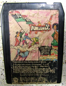 8 SPURBAND, FUNKADELIC - ONE NATION UNDER A GROOVE, WB M8 3209, GETESTET - Bild 1 von 3