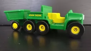 RC2 John Deere Toy Farm ATV Tractor Gator 5" & Tow Behind Yard Dump Cart - Picture 1 of 7