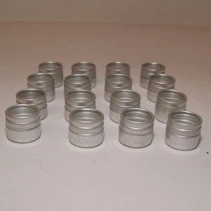 16x Small Empty Round Metal Tins with Clear Window - 20mm x 20mm - Picture 1 of 6