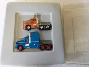 H0-LKW MODEL POWER KENWORTH-Set T-600 B Trucks orange + blau - Bild 1 von 18