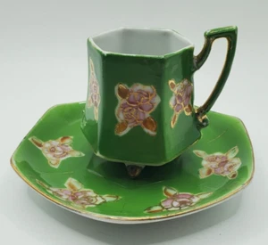 Made In Japan Miniatur drei Fuß grün und gold Teetasse und Untertasse Vintage - Bild 1 von 13