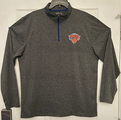 UNK Men's XL NY Knicks 1/4 Zip Long Sleeve Heather Gray Pullover Shirt - Image 1 of 4