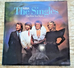 ABBA - THE SINGLES 1982 2 x VINYL LP VG / EX (BEST OF, WATERLOO, MAMMA MIA) - Picture 1 of 5