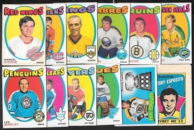 1971-72 OPC O PEE CHEE HOCKEY CARD + ERROR VARIATION 133-264 & BOOKLET SEE LIST - Image 1 of 2
