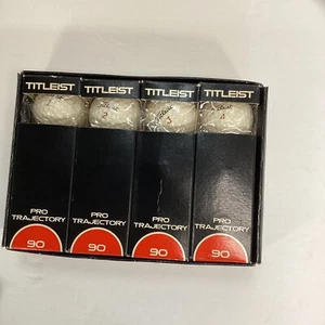 1970s NOS Titleist Pro Trajectory 90 Acushnet 1 Dozen Golf Balls Titleist 1-4 - Picture 1 of 9