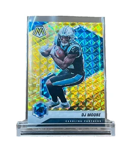 D.J. MOORE 2021 PANINI MOSAIC GOLD PRIZM MOSAIC /10 #33 + Illusions /399 Bonus! - Picture 1 of 9