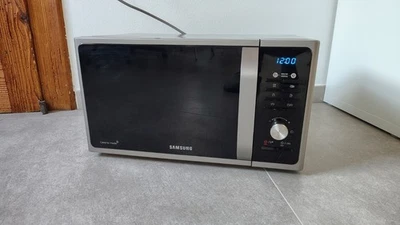 Forno Microonde Samsung Grill cottura sana MG23F301TCS/ET 23L 49cm Argento - Immagine 1 di 4