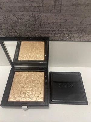 Givenchy Teint Couture Shimmer Powder Face Highlighter 02 SHIMMERY GOLD  No Box - Image 1 of 3