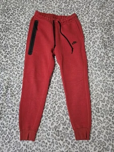 EUC Nike Sportswear Tech Fleece University Red Sweatpants Jogginghose Größe Medium - Bild 1 von 11