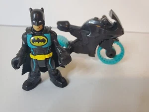 Fisher Price Imaginext DC Comics Batman Nightwing Motocicletta 4" Ruote Teal - Foto 1 di 4