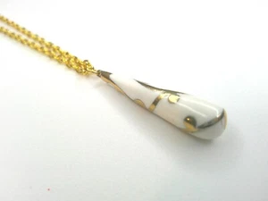 Gorgeous Minimalist Goldtone and White Ceramic Pendant on Gold Plate Chain - Picture 1 of 6
