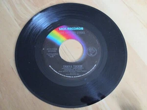 TANYA TUCKER - SAN ANTONIO STROLL B/W-THE SERANADE THAT WE PLAYED VG+ 1975 - Imagen 1 de 1