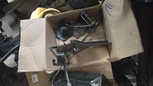 1964-1965 pontiac gto floor shifter and linkage - Picture 1 of 4