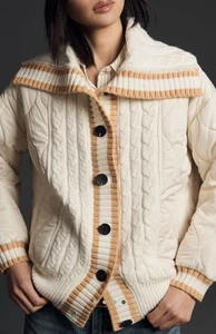 NEU MIT ETIKETT ANTHROPOLOGIE AVEC LES FILLES GESTEPPTE GEFÜTTERTE PULLOVERJACKE MIT ZOPFMUSTER MEDIUM - Bild 1 von 12