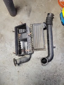 Jeep Wrangler TJ 97-04 4.0 Air Cleaner Filter Box Tube Connector Setup Assembly - Picture 1 of 5