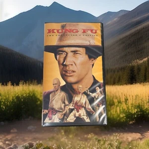 Kung Fu D.Carradine- The Collectors Ed. VHS -Chains 1973 & Battle Hymn 1975 EUC - Picture 1 of 5