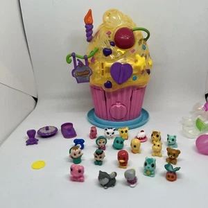 Blip Toys Squinkies CUPCAKE Panadería Cumpleaños Pastel Casa Dispensador Juego - Imagen 1 de 9