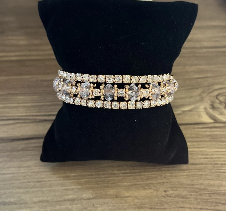 Pulsera Bobina Cristal Transparente Tono Oro Blanco 👌👌👌🔥🔥 Foto 1 de 1
