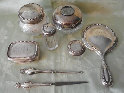 古董纯银串珠梳妆台 13 件套 ~ Gorham 加 522 克 — 第 1/4 张图片