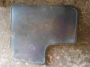 Renault Trafic MK2 2006-2014 Battery Cover LID Rubber MAT 8200611183 - Picture 1 of 6