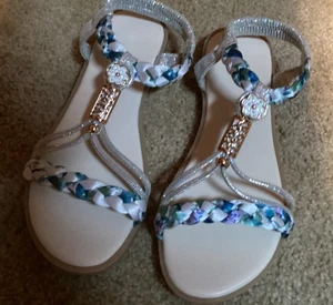 Ladies Sandals US Size 5.5 New Without Tags - Picture 1 of 7