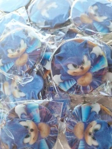 Sonic Hedgehog Holographic 3D Lenticular Buttons X5 Free Shipping! - Picture 1 of 1