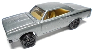 2016 HOT WHEELS '70 PLYMOUTH ROAD RUNNER GRAY 1:64 DIECAST 3" CAR BLACK STRIPES - Picture 1 of 6