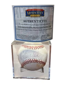 CARLTON FISK RED/WHITE SOX AUTOGRAPHED SIGNED RAWLINGS MAJOR LEAGUE BASEBALL COA - Picture 1 of 5