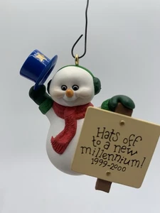 Vintage 1999 Hallmark Keepsake Ornament Millennium Snowman. Hats Off 1999-2000 - Picture 1 of 10