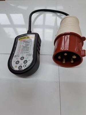 Steckdosentester 3 Phasen 32 Amper Voltcraft - Bild 1 von 3