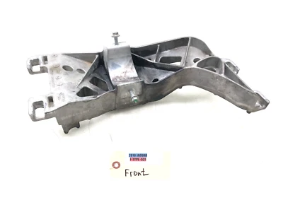 2014-2021 年 JAGUAR F 型 RWD 自动传输交叉支架 原始设备制造商。 — 第 1/4 张图片