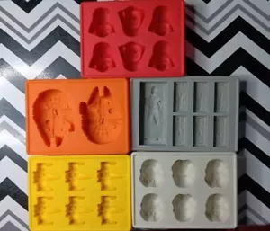 Star Wars Set of 5 Silicone Ice Cube Chocolate Molds DARTH VADER Han Solo - Picture 1 of 12