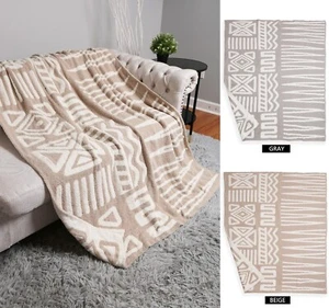 ComfyLuxe Geometric/Tribal Pattern Throw Blanket - Picture 1 of 15