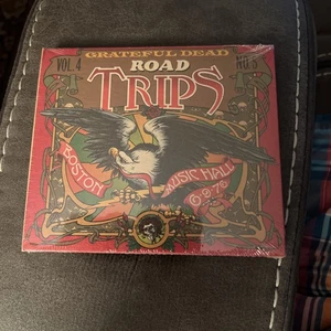 Grateful Dead Road Trips Vol. 4 No. 5 Boston Music Hall 6-9-76 MA 1976 3 CD New - Bild 1 von 2