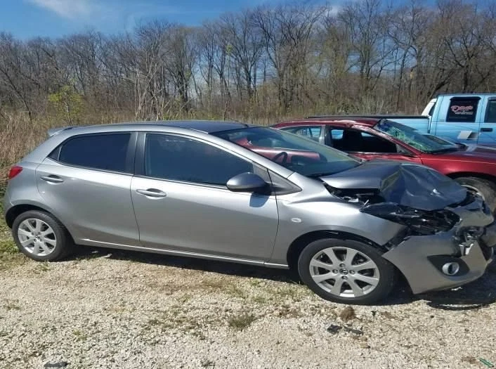 Passenger Right Corner/Park Light Fog-driving Fits 14 MAZDA 2 2310615 - Image 1 of 4