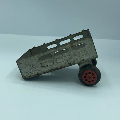 Remolque utilitario Marx Farm 1930' vintage, acero prensado blanco, neumáticos de goma de 5,5" Foto 1 de 4