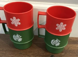 Vintage Tupperware Stackable Mugs Cups Green Red Christmas Holiday Decor - Picture 1 of 4