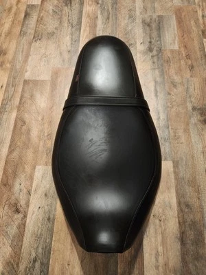 Asiento Triumph Speedmaster 'Roadster' 2007-2017 T2305805 Foto 1 de 4