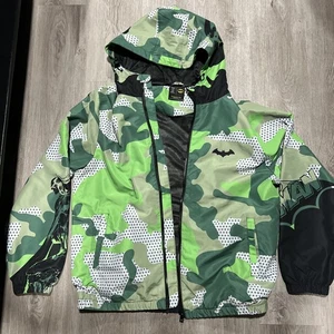 Tango Hotel X Batman Green Camo Windbreaker Hooded Fullzip XL Jacket - Picture 1 of 14