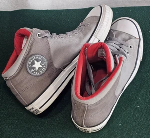 ! Men's Converse All Star Padded Two Tone Grey w Red Trim Mid Top Size 7 ! - Picture 1 of 14