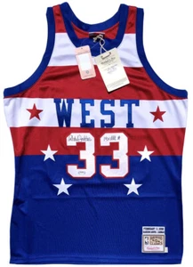 KAREEM ABDUL-JABBAR #33 SIGNED 1980 ASG M&N AUTHENTIC BASKETBALL JERSEY PSA/DNA - Picture 1 of 7